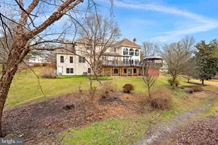 10317 Brittenford Dr, Vienna, VA 22182 - Photo 35