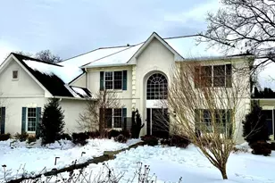 10317 Brittenford Dr, Vienna, VA 22182 - Photo 1