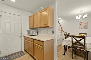 1887 Crescent Park Dr, Reston, VA 20190 - Photo 13