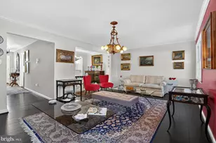 7374 Eldorado St, McLean, VA 22102 - Photo 9