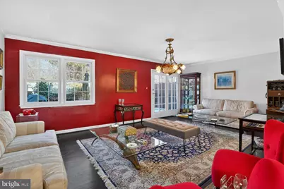 7374 Eldorado Street, McLean, VA 22102 - Photo 5