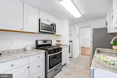 4447 Forest Glen Court #4447, Annandale, VA 22003 - Photo 17