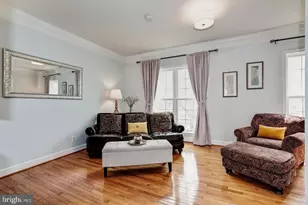 2411 Huntington Park Dr, Alexandria, VA 22303 - Photo 5