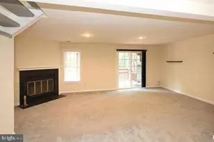 11956 Sentinel Point Ct, Reston, VA 20191 - Photo 19