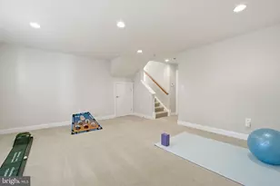 8015 Reserve Way, Vienna, VA 22182 - Photo 15