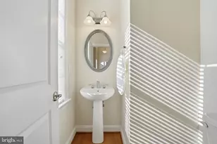 8015 Reserve Way, Vienna, VA 22182 - Photo 5