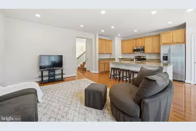 8015 Reserve Way, Vienna, VA 22182 - Photo 31