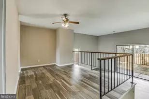 7301 Larrup Ct, Alexandria, VA 22315 - Photo 9