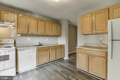 7301 Larrup Court, Alexandria, VA 22315 - Photo 5