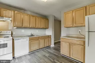 7301 Larrup Ct, Alexandria, VA 22315 - Photo 5