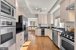 1317 Merrie Ridge Rd, McLean, VA 22101 - Photo 7