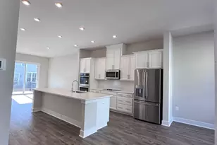 2453 Liberty Loop, Herndon, VA 20171 - Photo 5