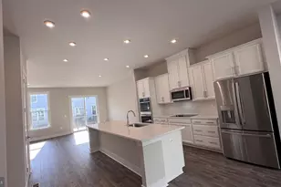 2453 Liberty Loop, Herndon, VA 20171 - Photo 3