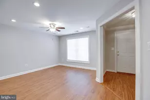 5322 Cupids Dart Dr, Centreville, VA 20120 - Photo 9