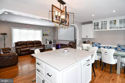 6819 Lavant Drive, Springfield, VA 22152 - Photo 9