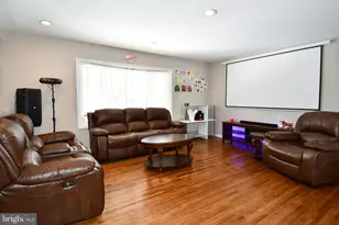 6819 Lavant Dr, Springfield, VA 22152 - Photo 3