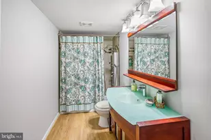 8217 Bayberry Ridge Rd, Fairfax Station, VA 22039 - Photo 17