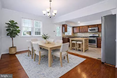 7039 Calamo Street, Springfield, VA 22150 - Photo 9