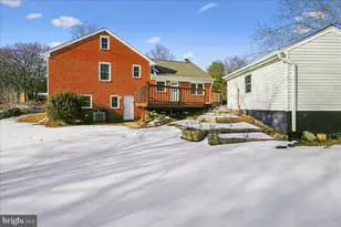 7039 Calamo St, Springfield, VA 22150 - Photo 49