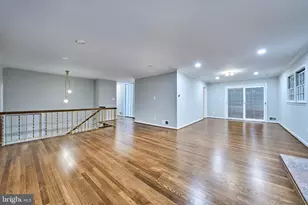 9116 Hamilton Dr, Fairfax, VA 22031 - Photo 13