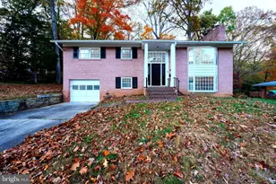 9116 Hamilton Dr, Fairfax, VA 22031 - Photo 1