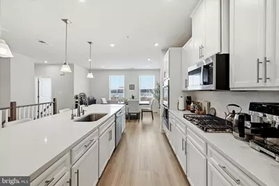 14447 Albemarle Point Place #227, Chantilly, VA 20151 - Photo 5