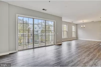 12631 Fair Crest Ct #303, Fairfax, VA 22033 - Photo 5