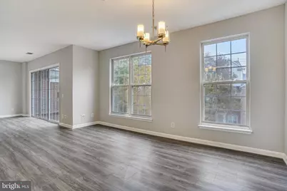 12631 Fair Crest Ct #303, Fairfax, VA 22033 - Photo 9