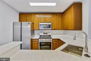 12631 Fair Crest Ct, Fairfax, VA 22033 - Photo 13