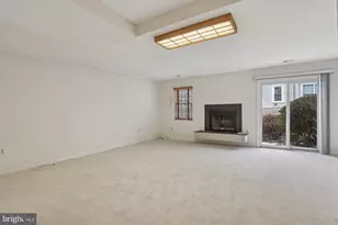 2396 Branleigh Park Ct, Reston, VA 20191 - Photo 33