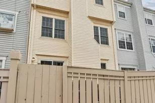 2396 Branleigh Park Ct, Reston, VA 20191 - Photo 43