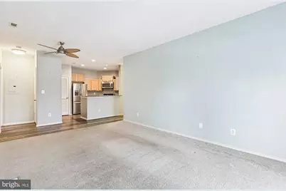 4405 Sedgehurst Drive #202, Fairfax, VA 22033 - Photo 13