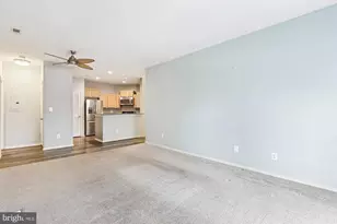 4405 Sedgehurst Dr, Fairfax, VA 22033 - Photo 13