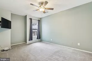 4405 Sedgehurst Dr, Fairfax, VA 22033 - Photo 13