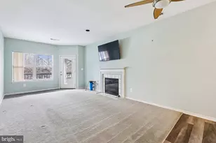 4405 Sedgehurst Dr, Fairfax, VA 22033 - Photo 11