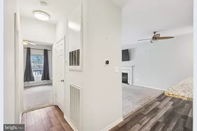 4405 Sedgehurst Drive #202, Fairfax, VA 22033 - Photo 9