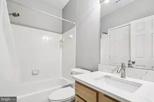 4405 Sedgehurst Dr, Fairfax, VA 22033 - Photo 21