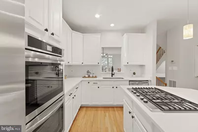 11625 Fairfax Commons Drive, Fairfax, VA 22030 - Photo 17