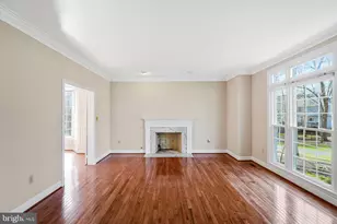 9810 Portside Dr, Burke, VA 22015 - Photo 13