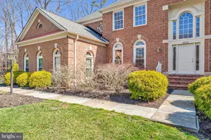 9810 Portside Dr, Burke, VA 22015 - Photo 1