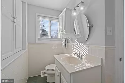 1024 Croton Drive, Alexandria, VA 22308 - Photo 33