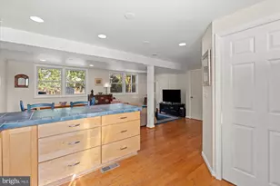 1024 Croton Dr, Alexandria, VA 22308 - Photo 21