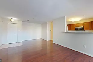 7512 Snowpea Ct, Alexandria, VA 22306 - Photo 7