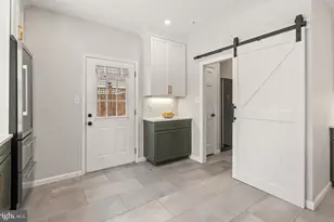 6336 Oak Ridge Dr, Alexandria, VA 22312 - Photo 27