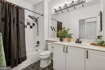 9490 Virginia Center Boulevard #130, Vienna, VA 22181 - Photo 11