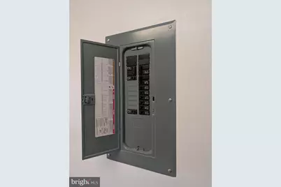 8340 Greensboro Drive #509, McLean, VA 22102 - Photo 27