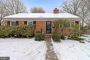 1703 Trenton Dr, Alexandria, VA 22308 - Photo 1