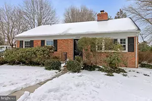 1703 Trenton Dr, Alexandria, VA 22308 - Photo 3