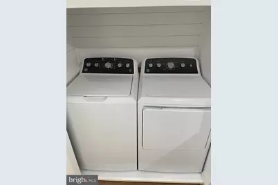 8917 Old Courthouse Road, Vienna, VA 22182 - Photo 5