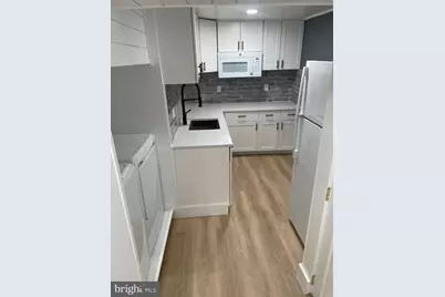 8917 Old Courthouse Road, Vienna, VA 22182 - Photo 1